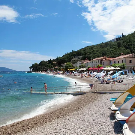 Stefi By Interhome Case de vacanță *